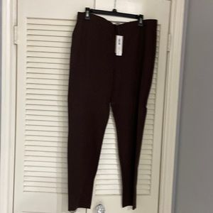 ❤️Chico’s Fabulously Slimming Ankle Legging Size 3